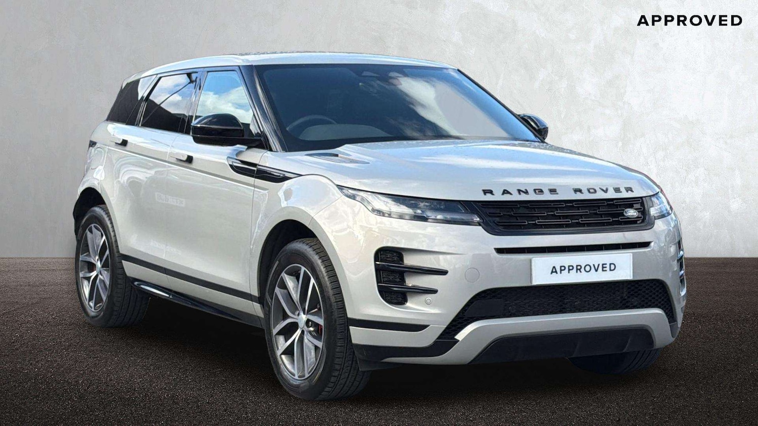 Used Land Rover Range Rover Evoque 2025 for sale - 77972705: Photo 1