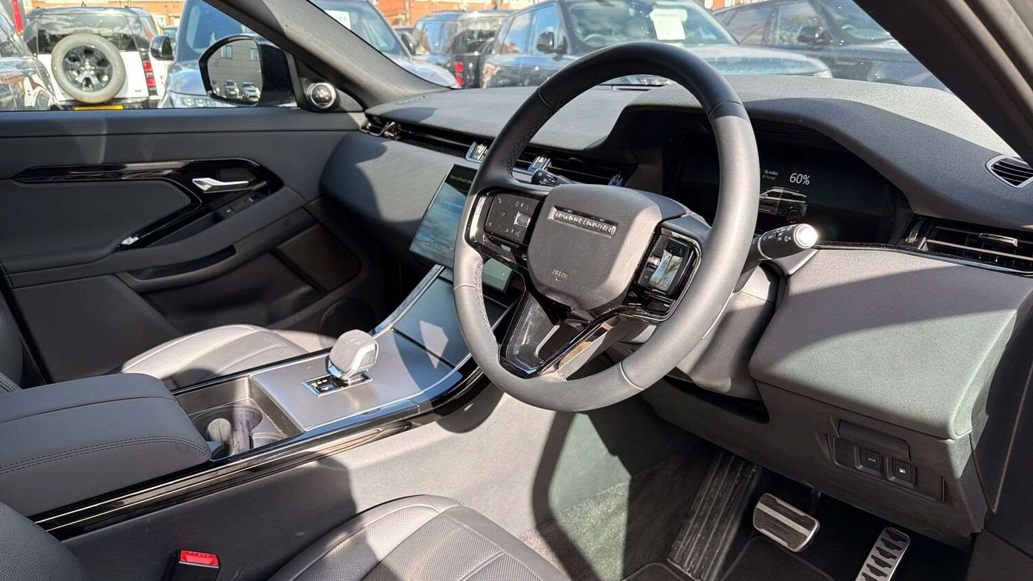 Used Land Rover Range Rover Evoque 2025 for sale - 77972705: Photo 33