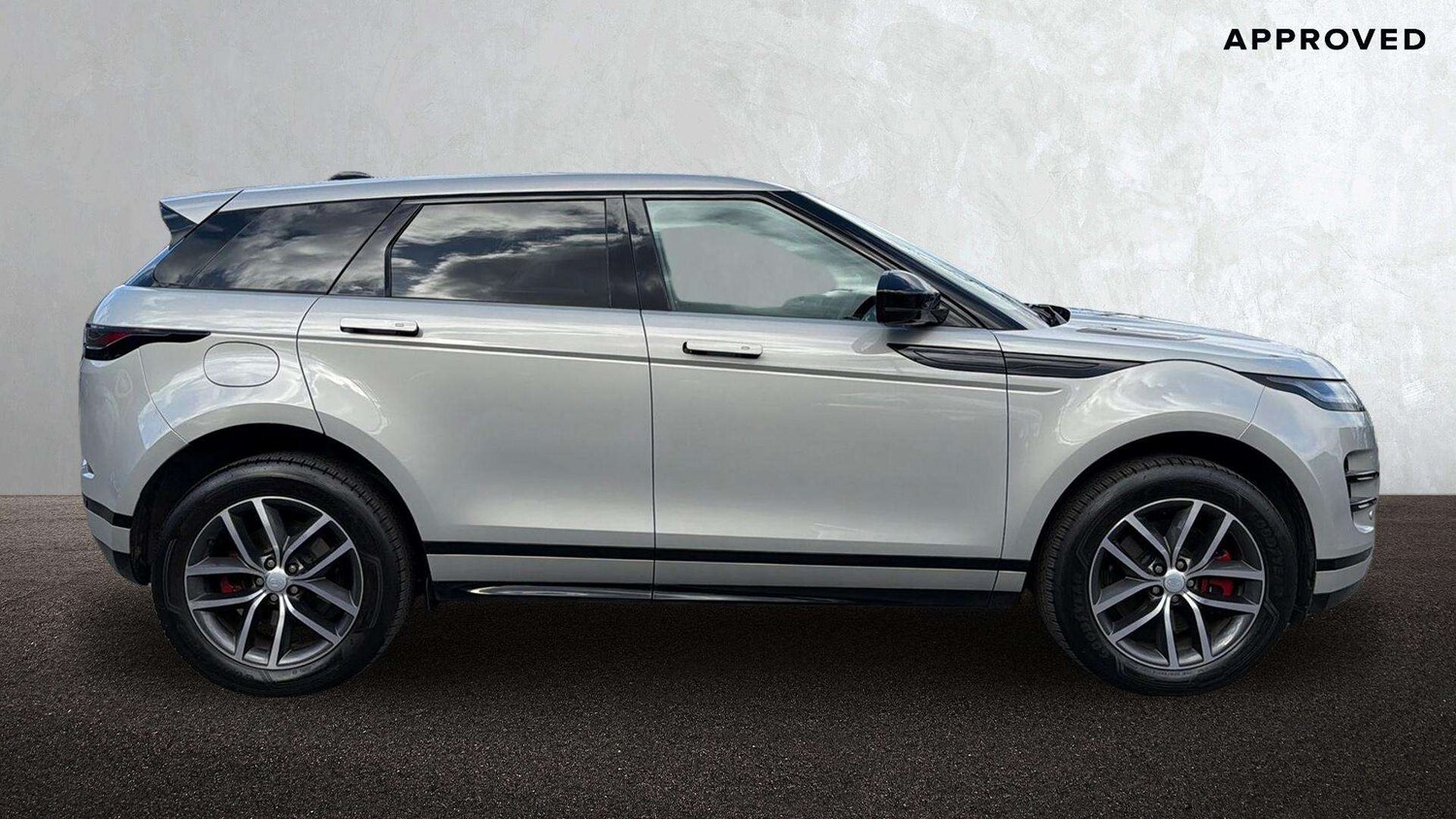 Used Land Rover Range Rover Evoque 2025 for sale - 77972705: Photo 5