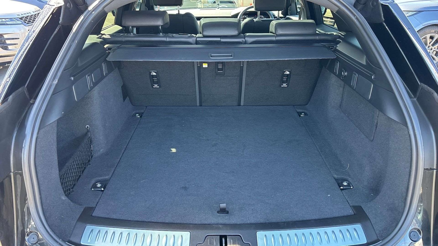 Used Land Rover Range Rover Velar 2024 for sale - 78221238: Photo 10