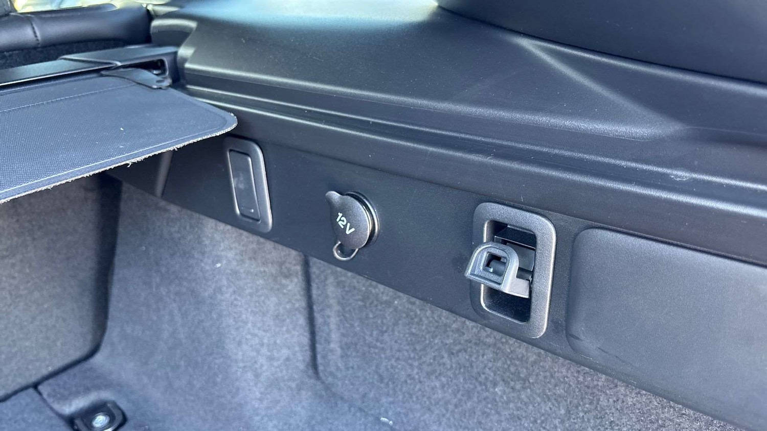 Used Land Rover Range Rover Velar 2024 for sale - 78221238: Photo 27