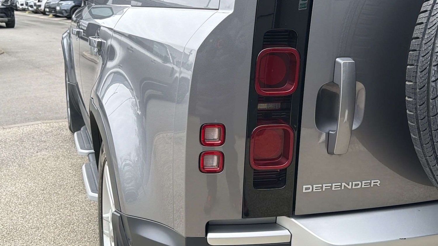 Used Land Rover Defender 2022 for sale - 77397917: Photo 19