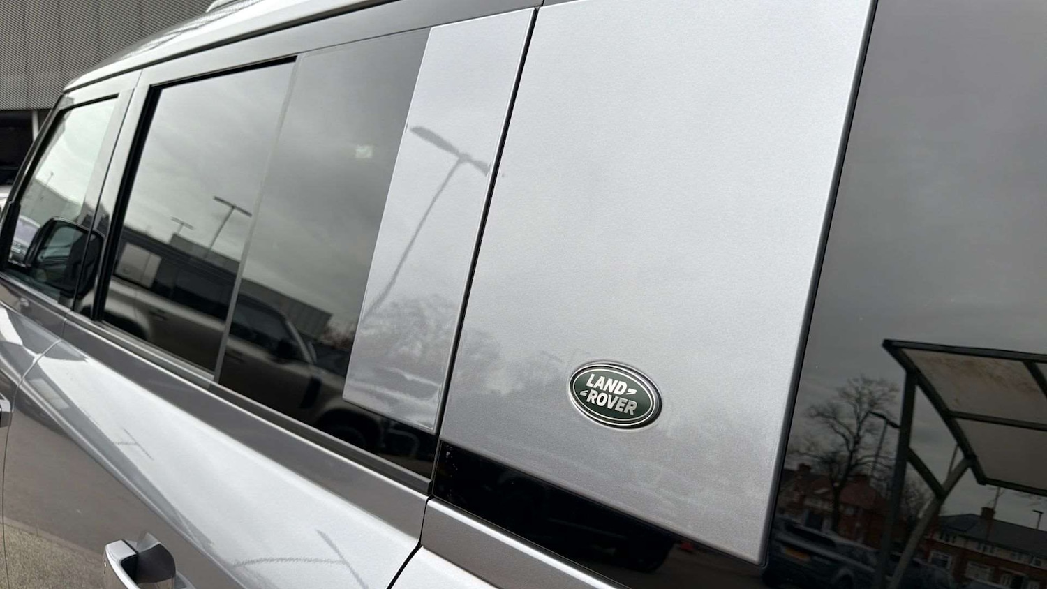 Used Land Rover Defender 2022 for sale - 77397917: Photo 30