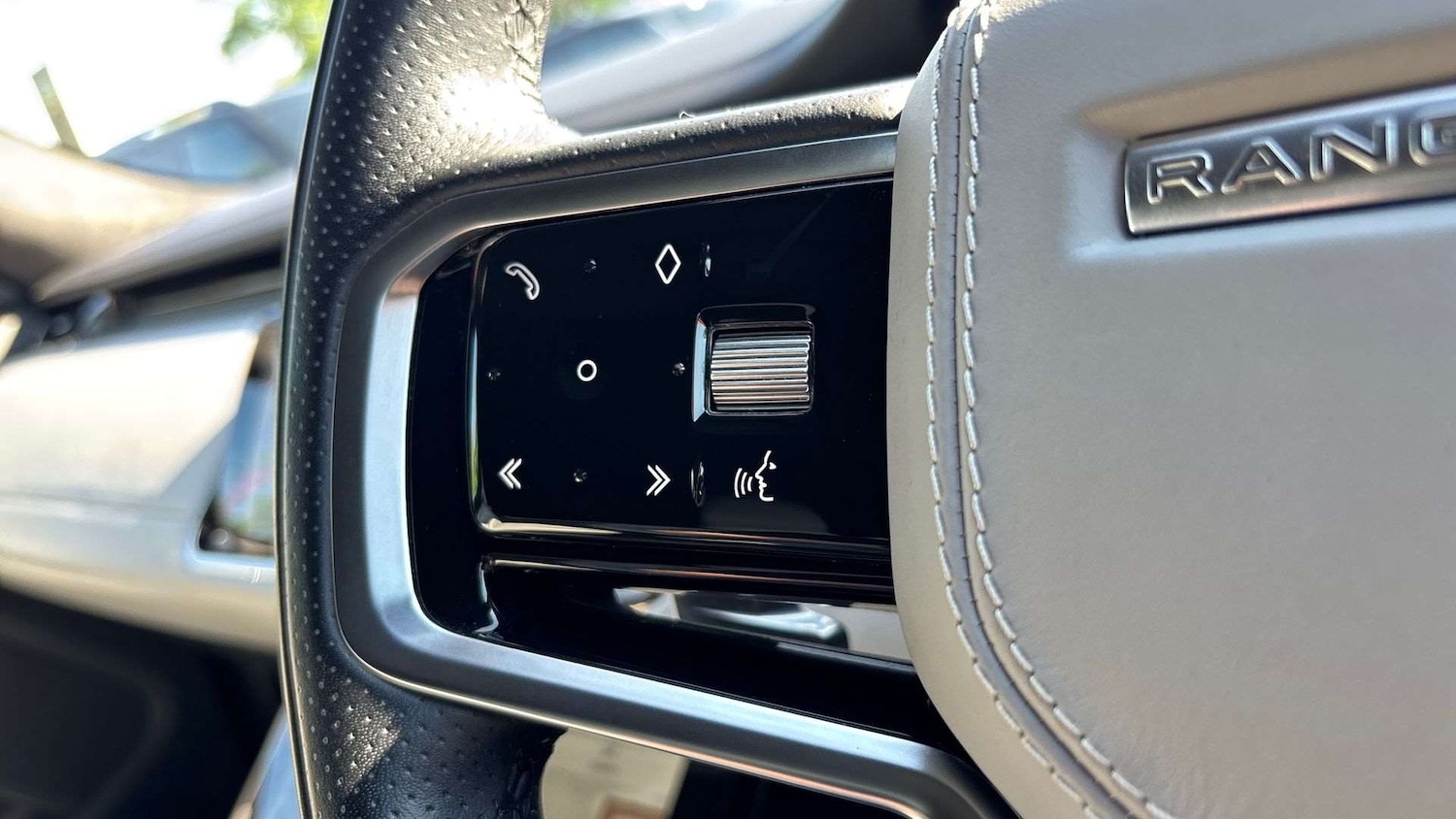 Used Land Rover Range Rover Evoque 2022 for sale - 78023993: Photo 35