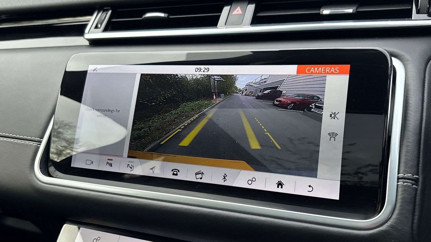 Used Land Rover Range Rover Velar 2019 for sale - 76460192: Photo 12