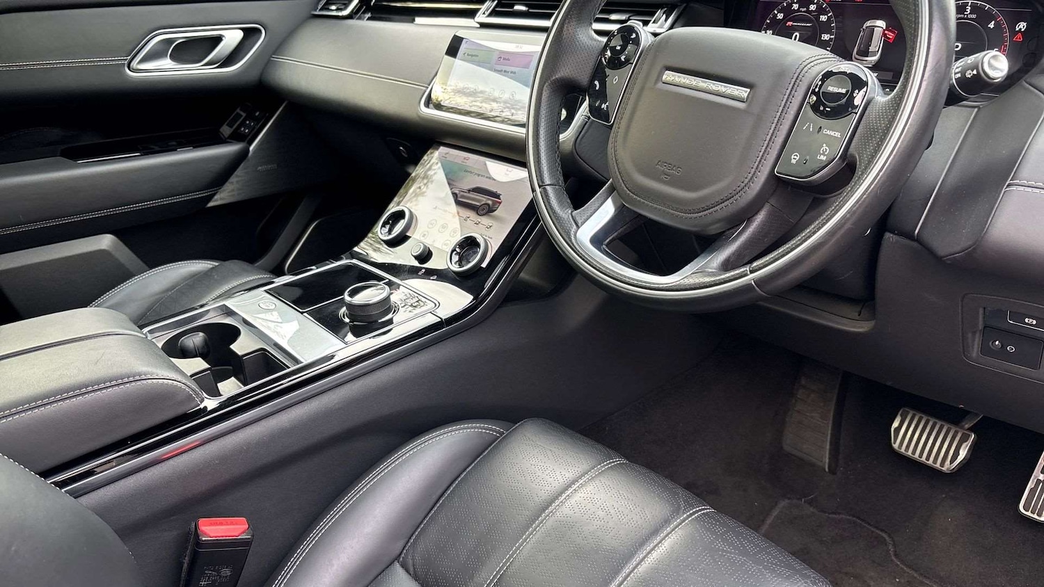 Used Land Rover Range Rover Velar 2019 for sale - 76460192: Photo 31