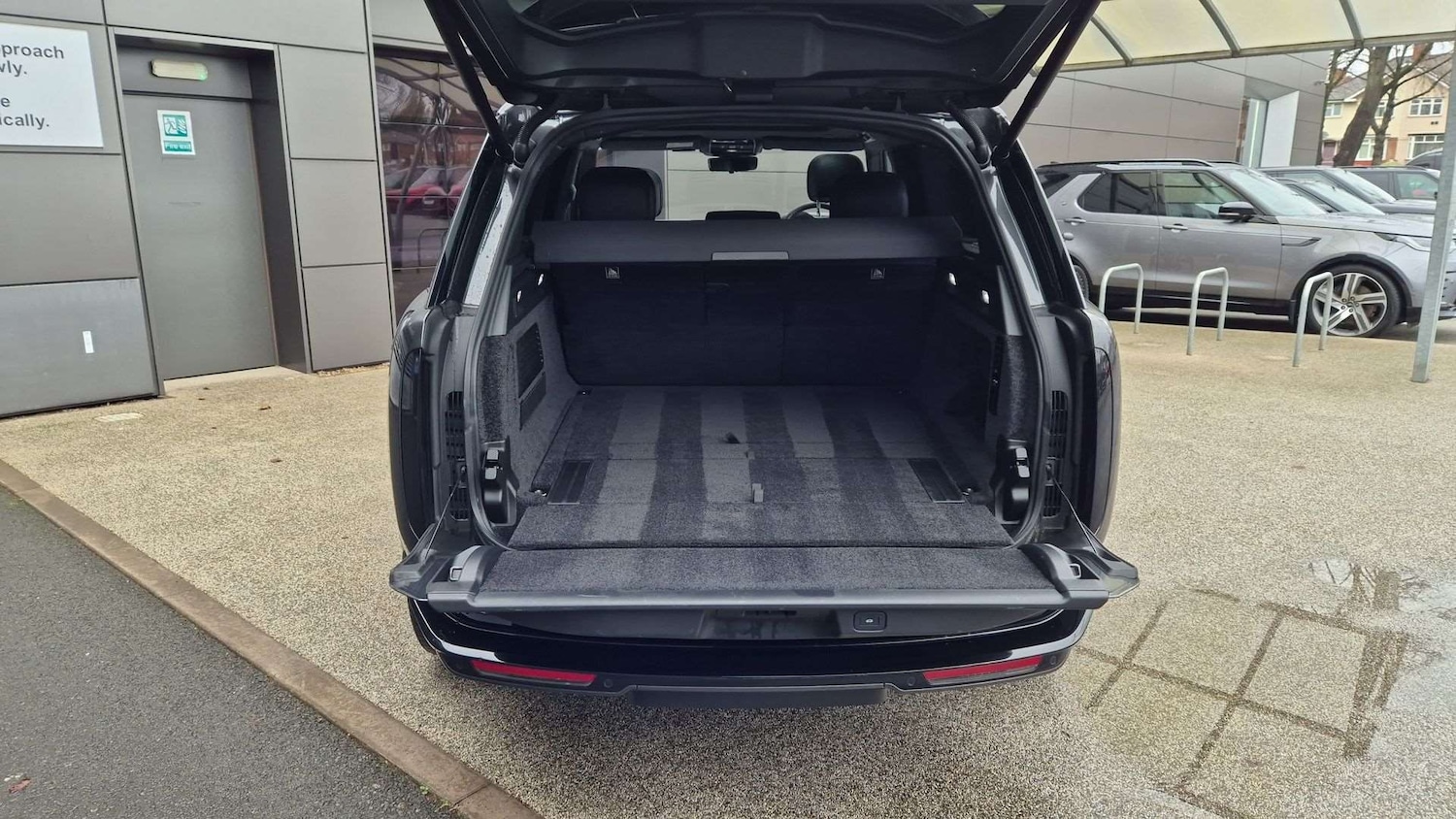 Used Land Rover Range Rover 2023 for sale - 76610615: Photo 10