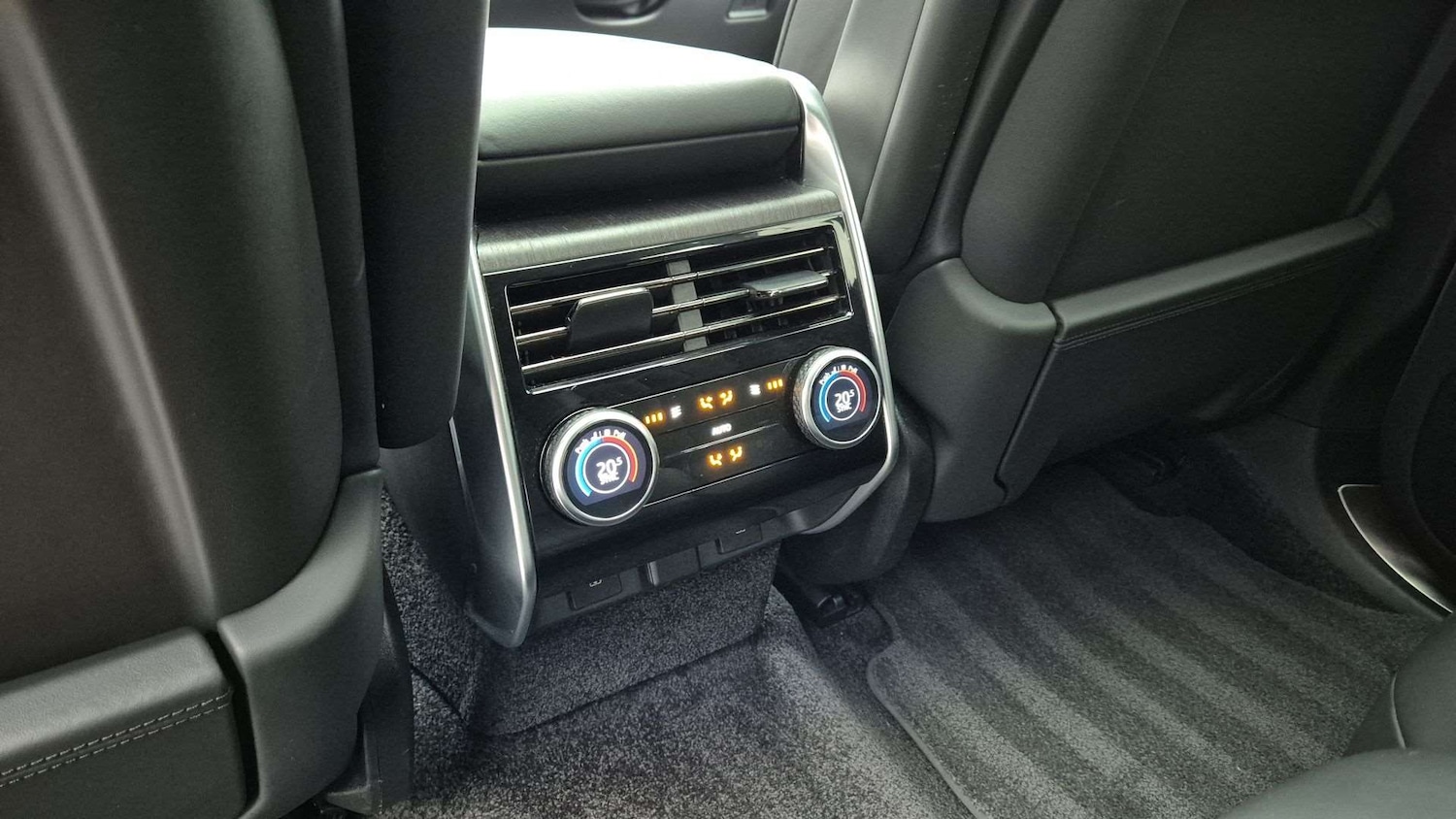 Used Land Rover Range Rover 2023 for sale - 76610615: Photo 18