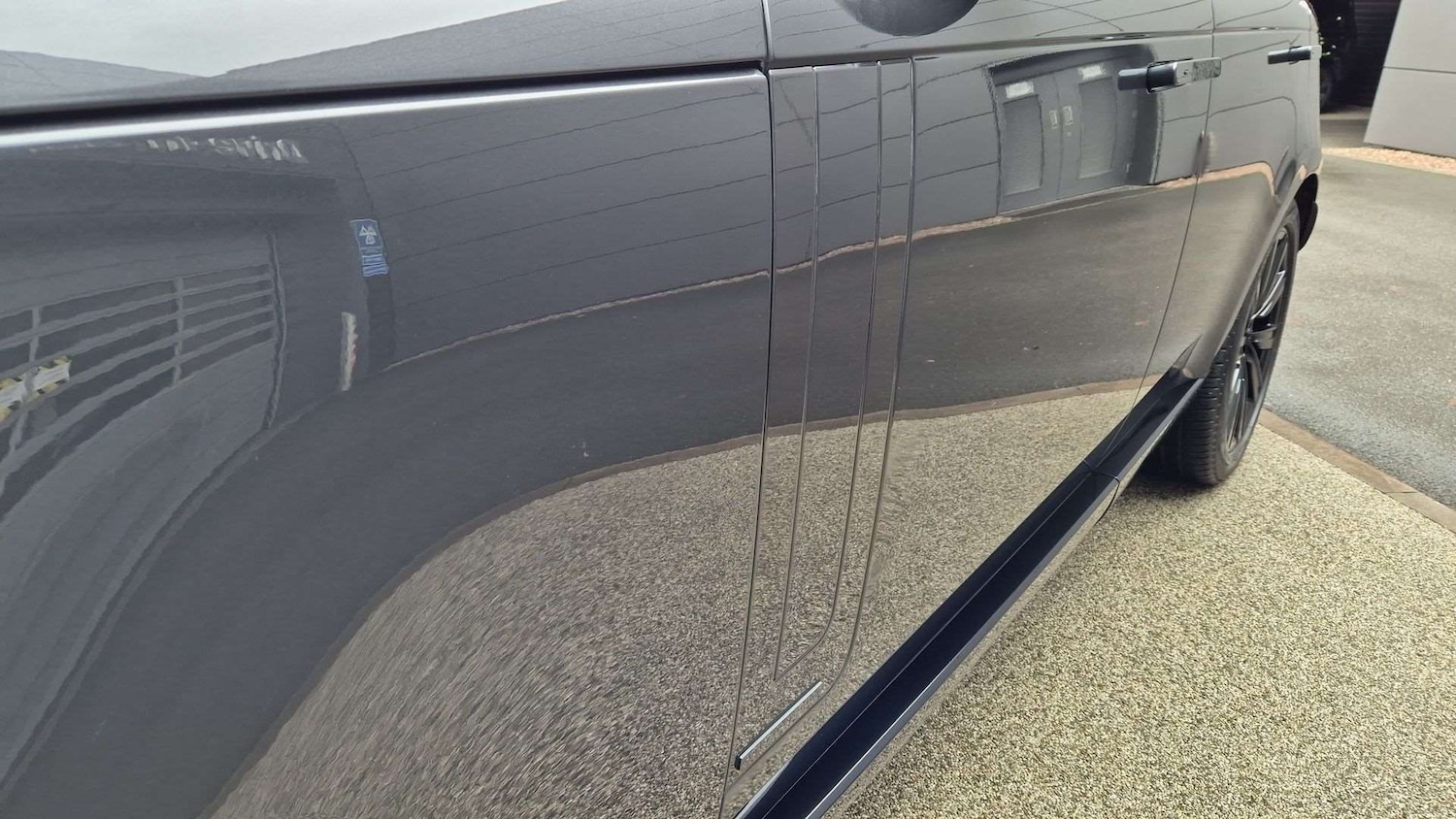 Used Land Rover Range Rover 2023 for sale - 76610615: Photo 28