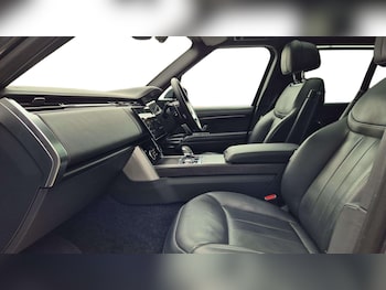 Used Land Rover Range Rover 2023 for sale - 76610615: Photo