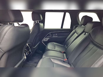 Used Land Rover Range Rover 2023 for sale - 76610615: Photo