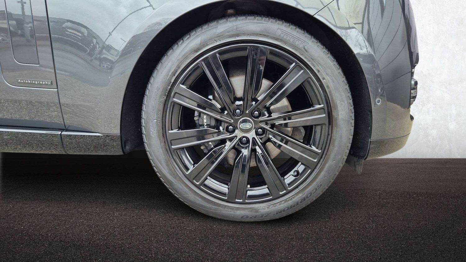 Used Land Rover Range Rover 2023 for sale - 76610615: Photo 8