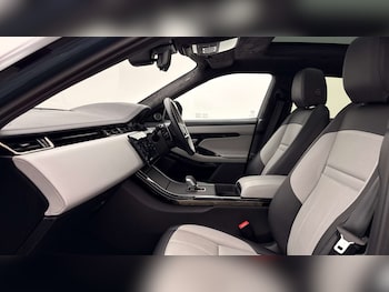 Used Land Rover Range Rover Evoque 2025 for sale - 79183721: Photo
