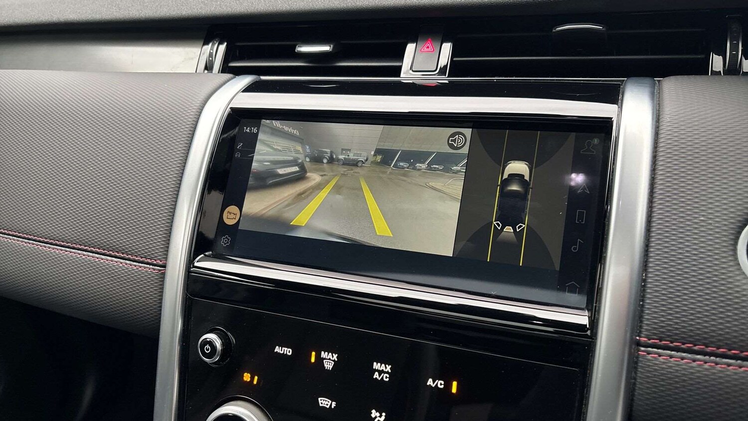 Used Land Rover Discovery Sport 2022 for sale - 76761061: Photo 12