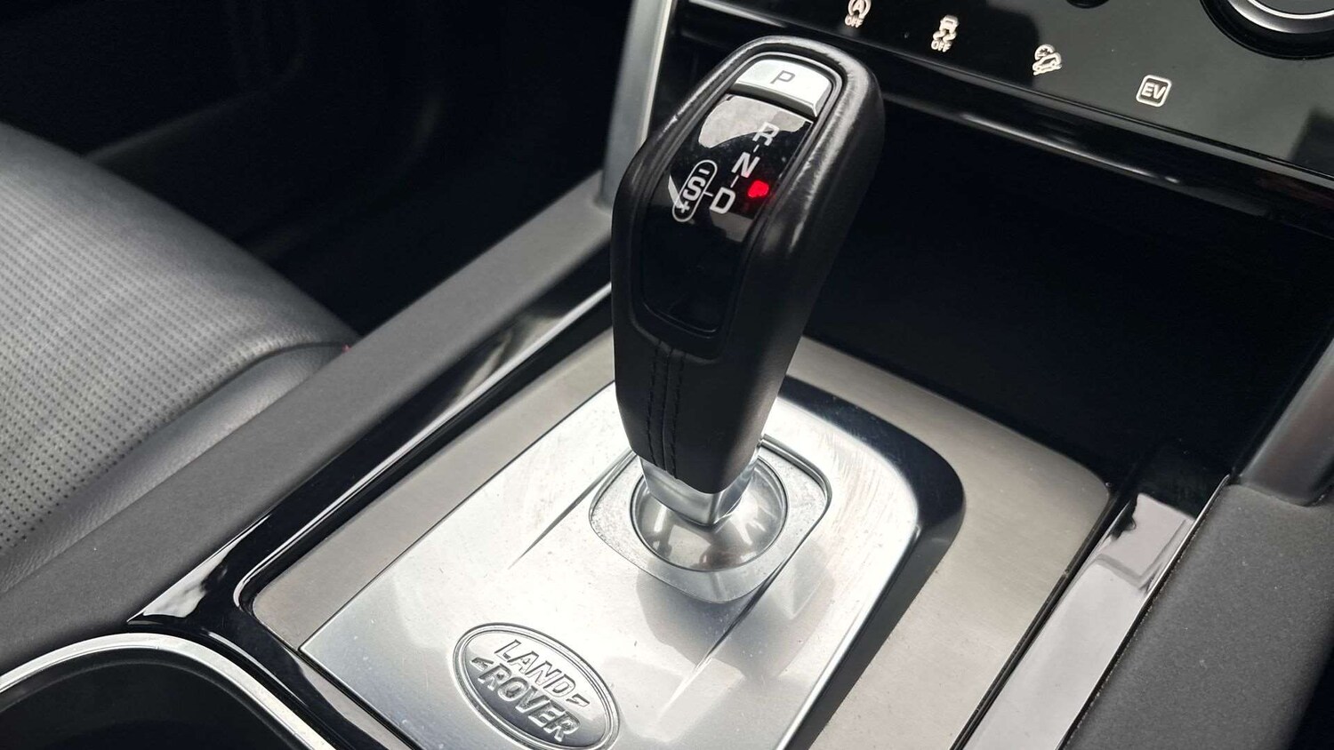 Used Land Rover Discovery Sport 2022 for sale - 76761061: Photo 13