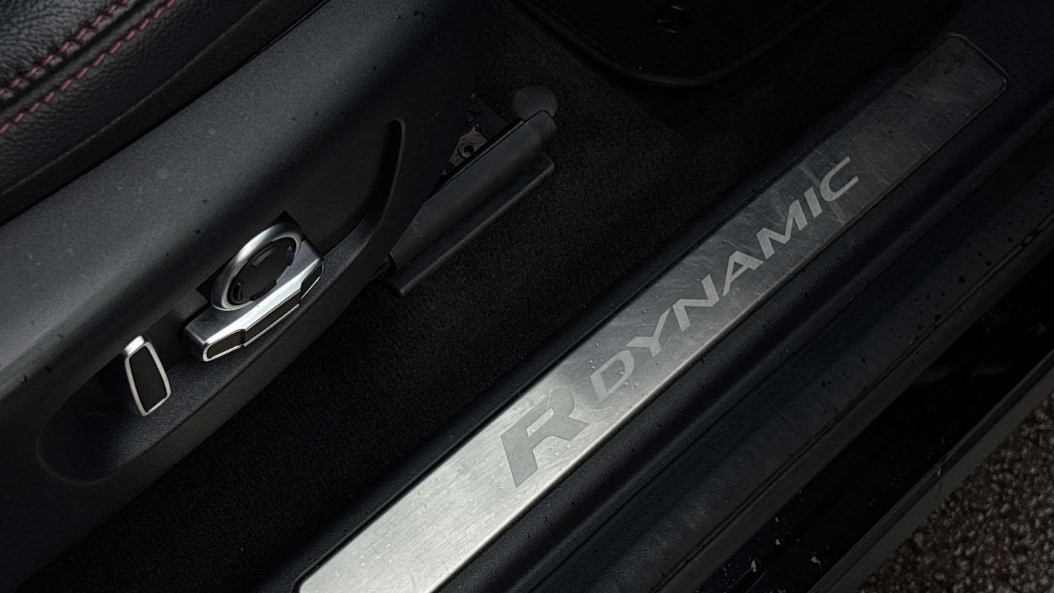 Used Land Rover Discovery Sport 2022 for sale - 76761061: Photo 32