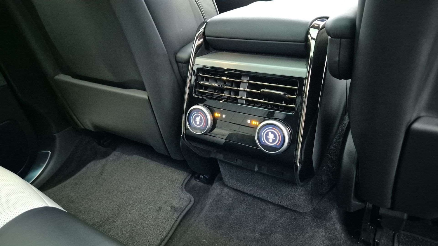 Used Land Rover Range Rover Sport 2024 for sale - 76672931: Photo 18