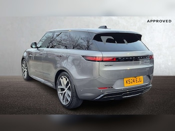 Used Land Rover Range Rover Sport 2024 for sale - 76672931: Photo