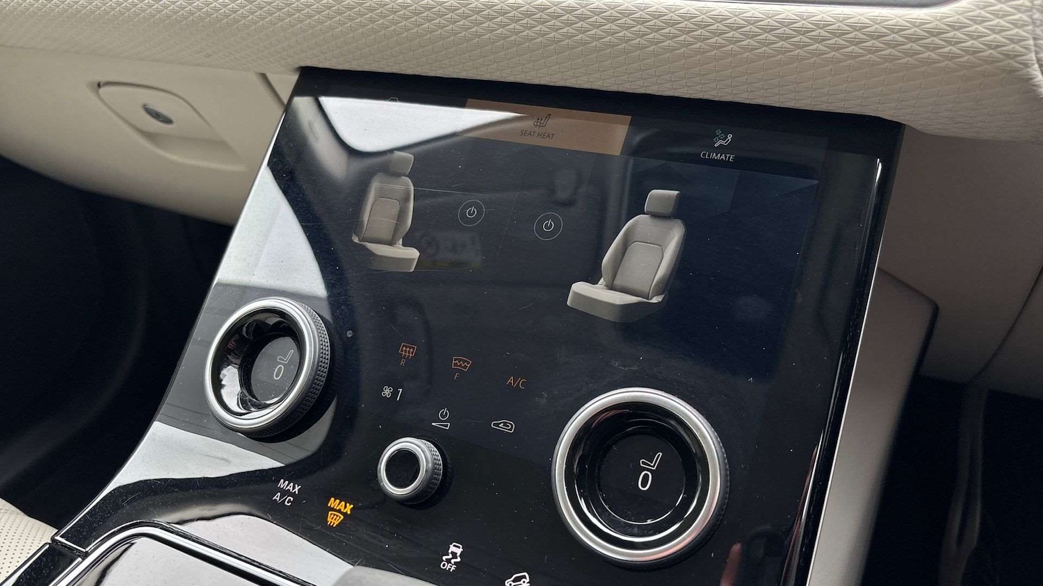 Used Land Rover Range Rover Velar 2021 for sale - 76460348: Photo 21