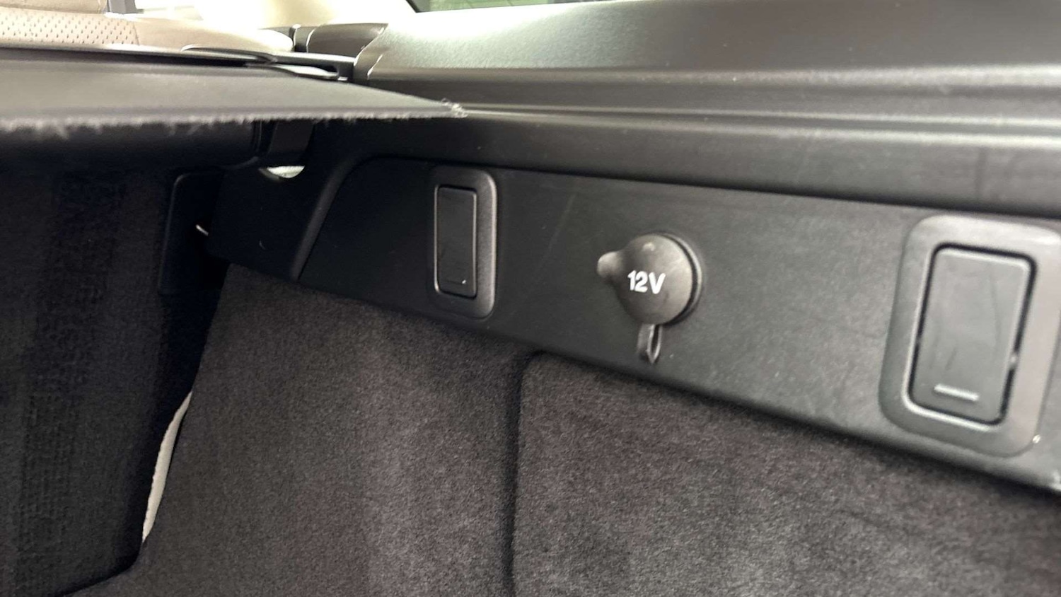 Used Land Rover Range Rover Velar 2021 for sale - 76460348: Photo 26