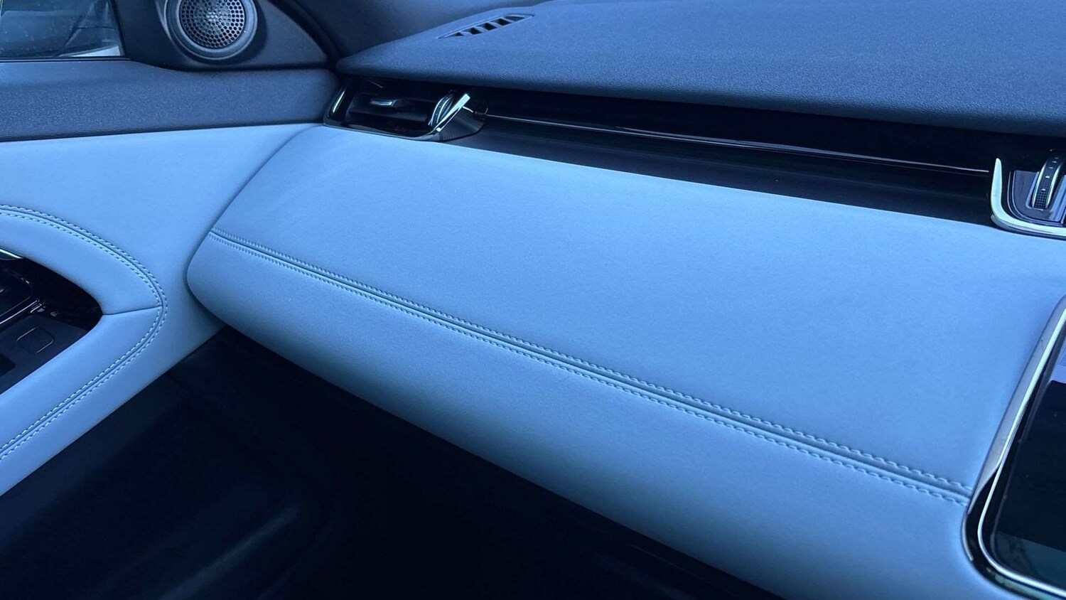 Used Land Rover Range Rover Evoque 2022 for sale - 77561098: Photo 28