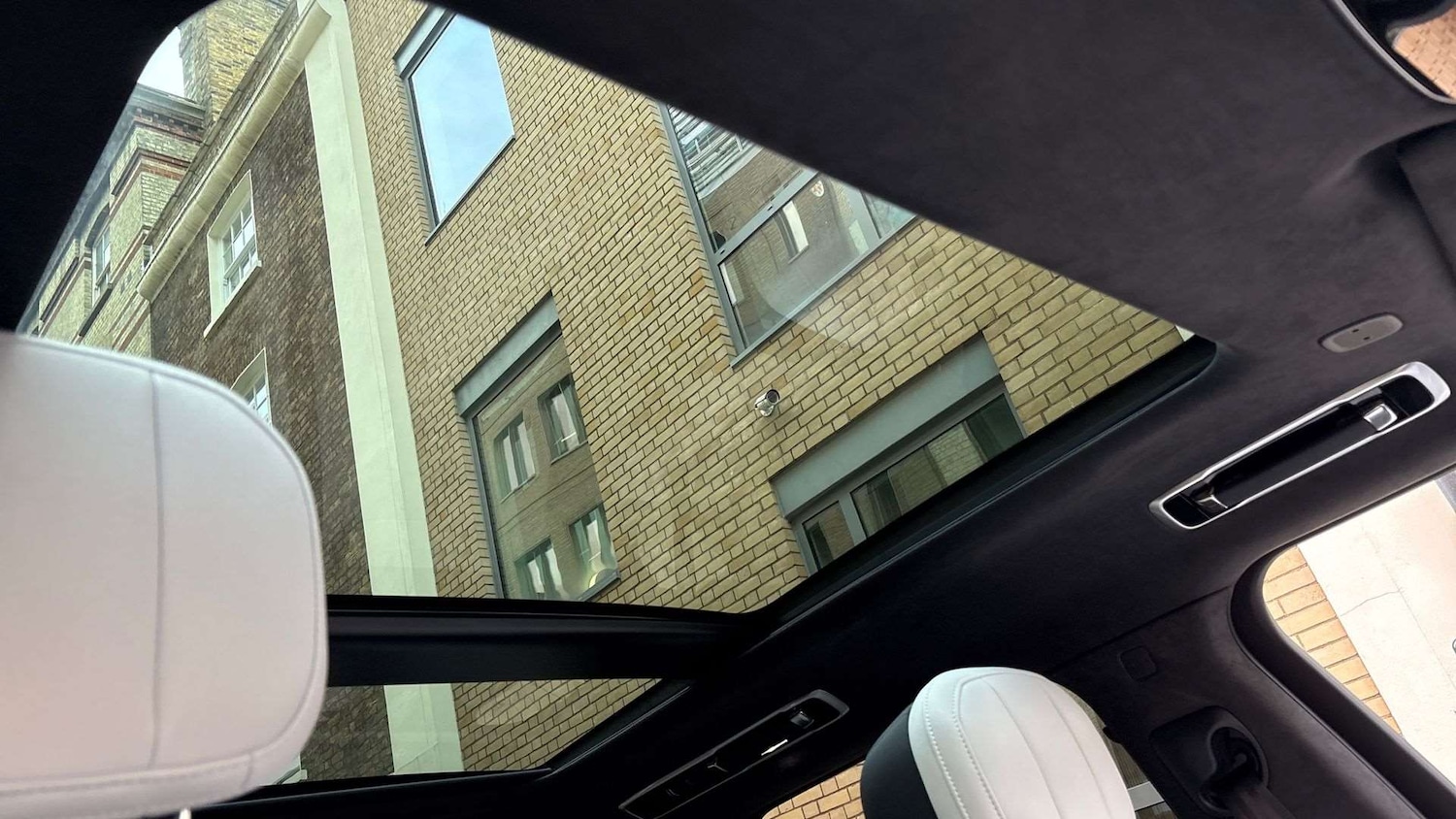 Used Land Rover Range Rover Sport 2024 for sale - 77373769: Photo 21