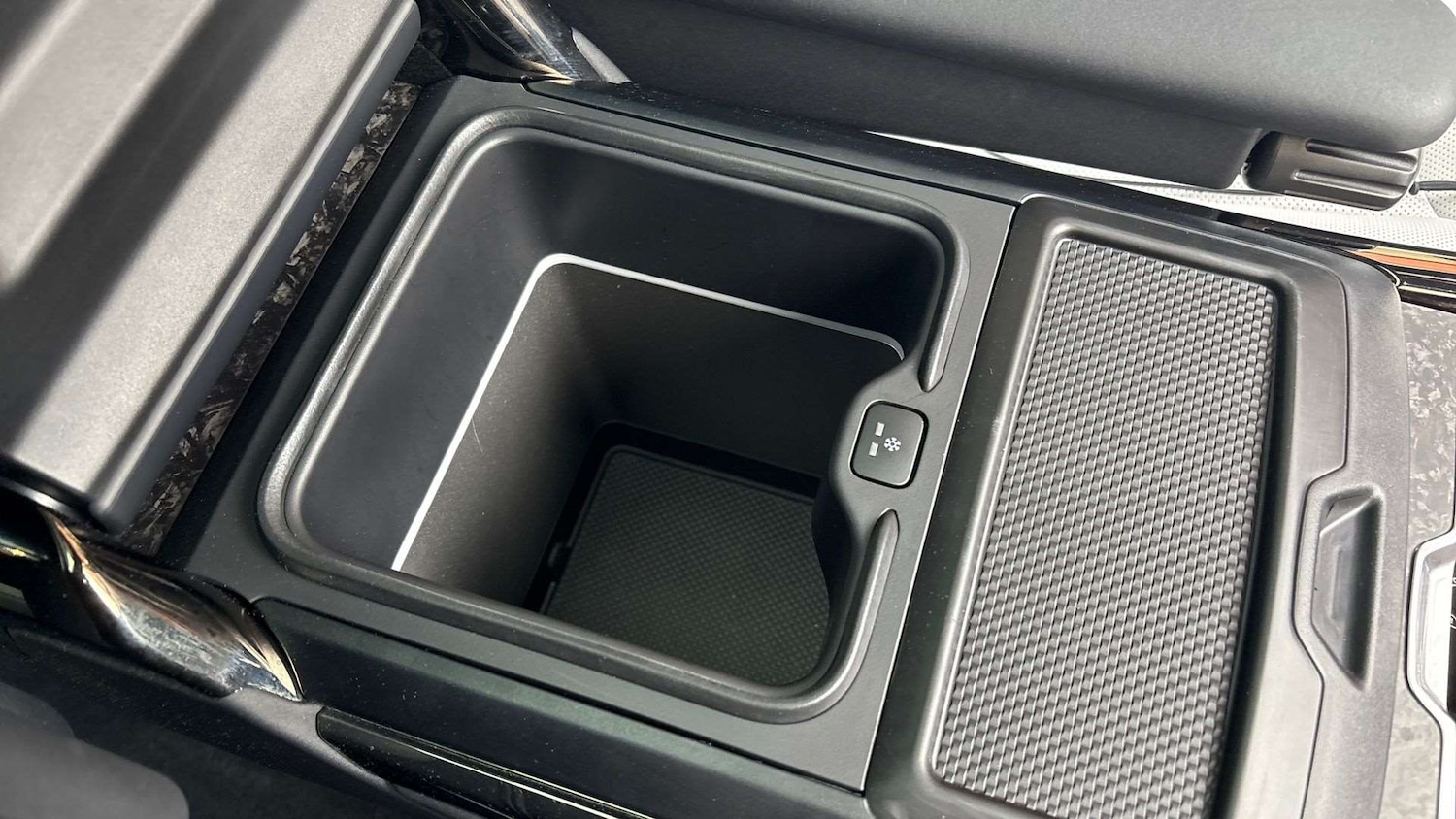 Used Land Rover Range Rover Sport 2024 for sale - 77373769: Photo 32