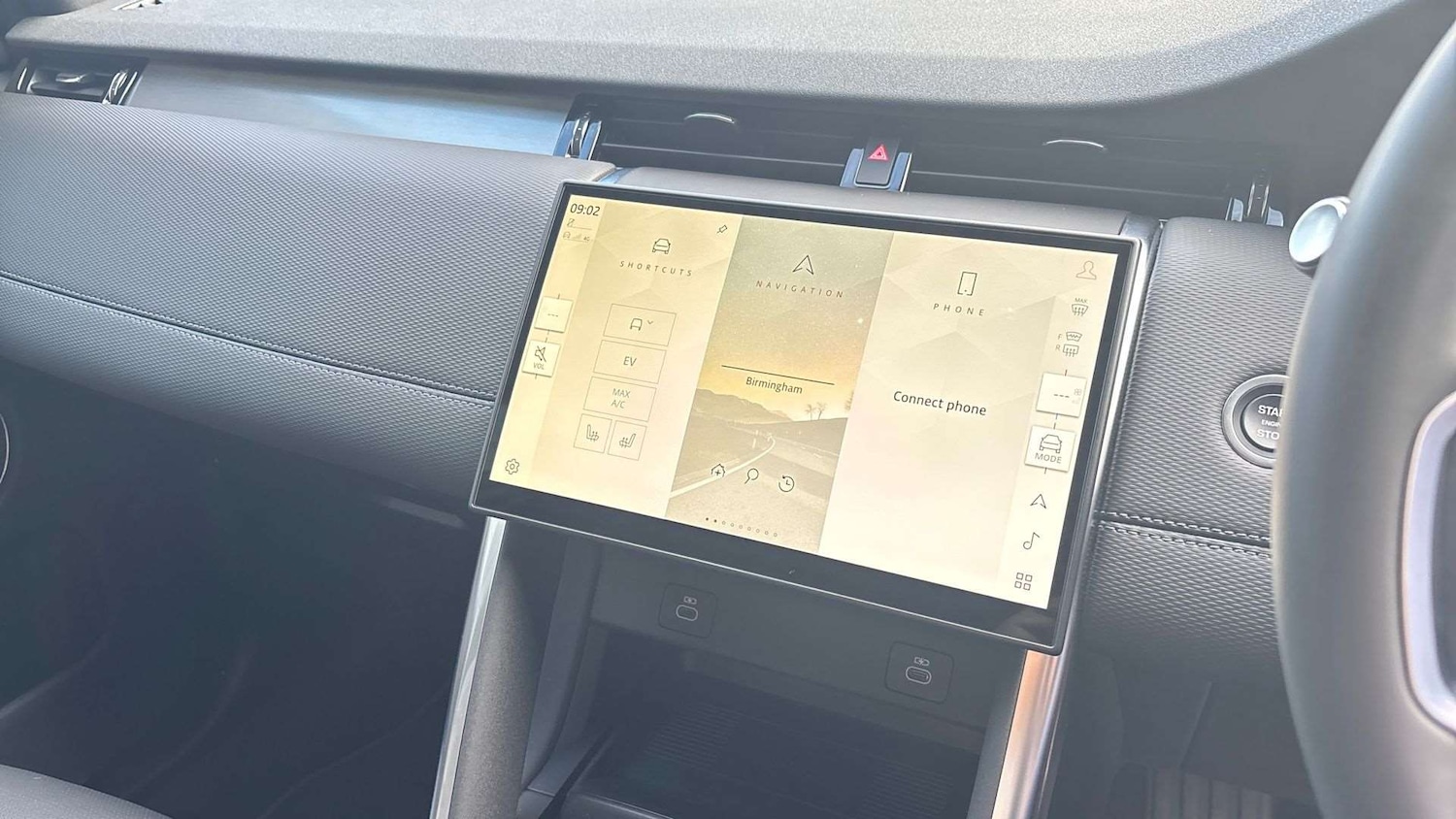 Used Land Rover Discovery Sport 2025 for sale - 76460618: Photo 11