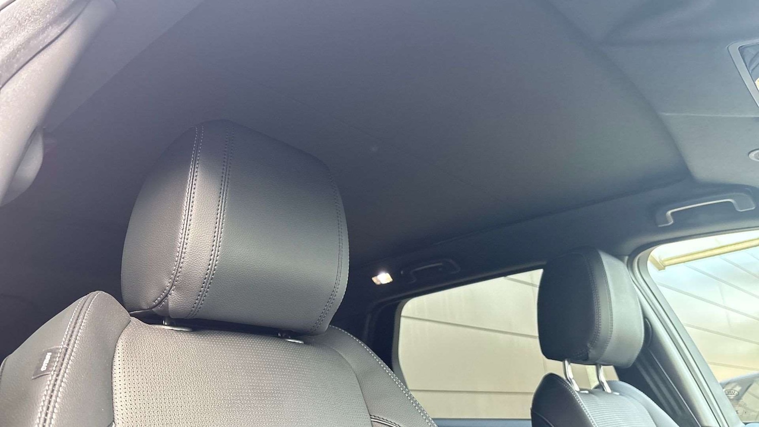 Used Land Rover Discovery Sport 2025 for sale - 76460618: Photo 21