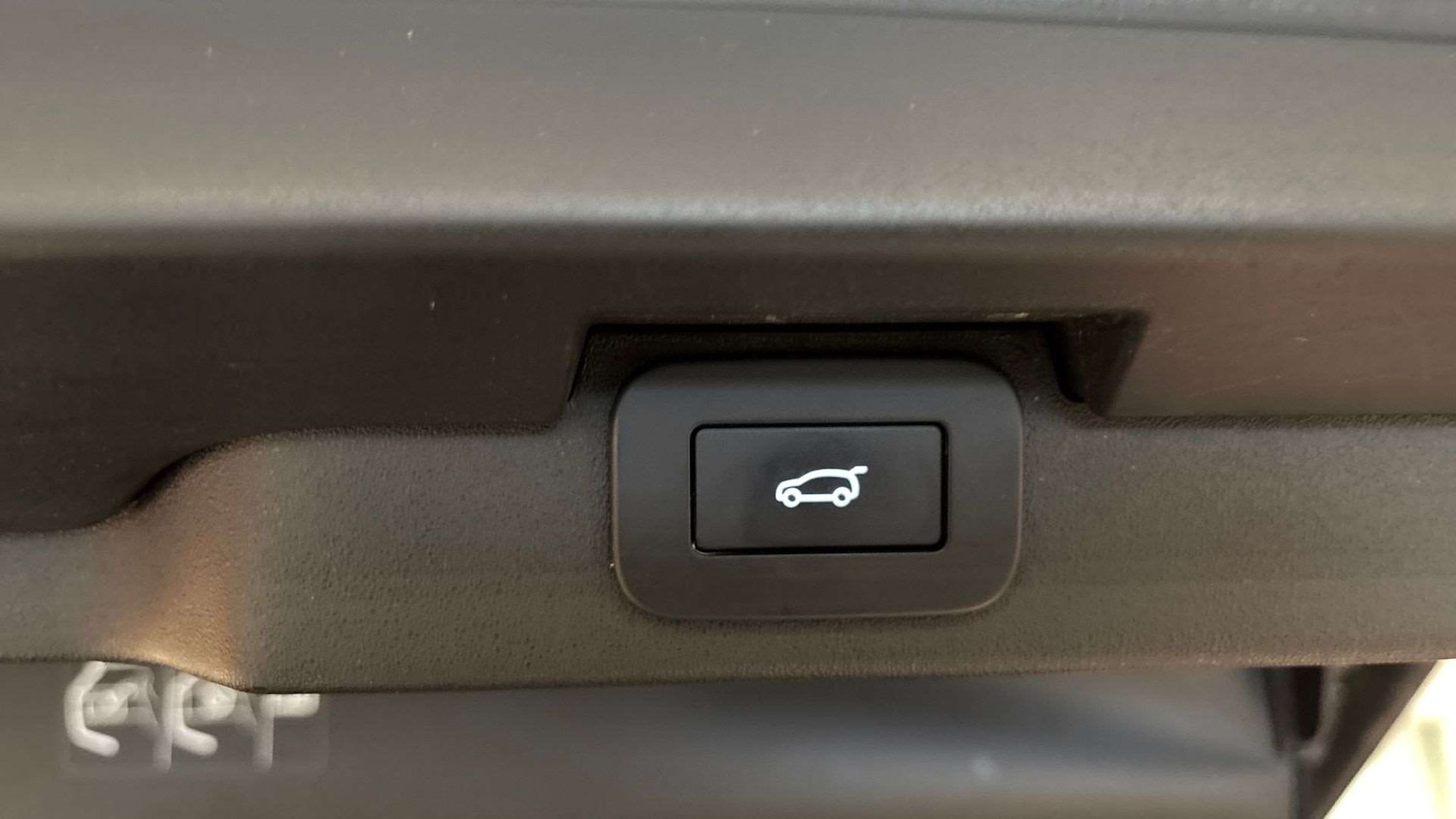 Used Land Rover Discovery 2023 for sale - 76460369: Photo 29