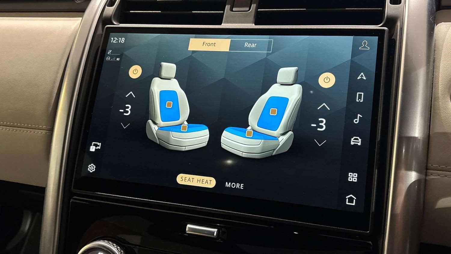 Used Land Rover Discovery 2023 for sale - 76460369: Photo 32