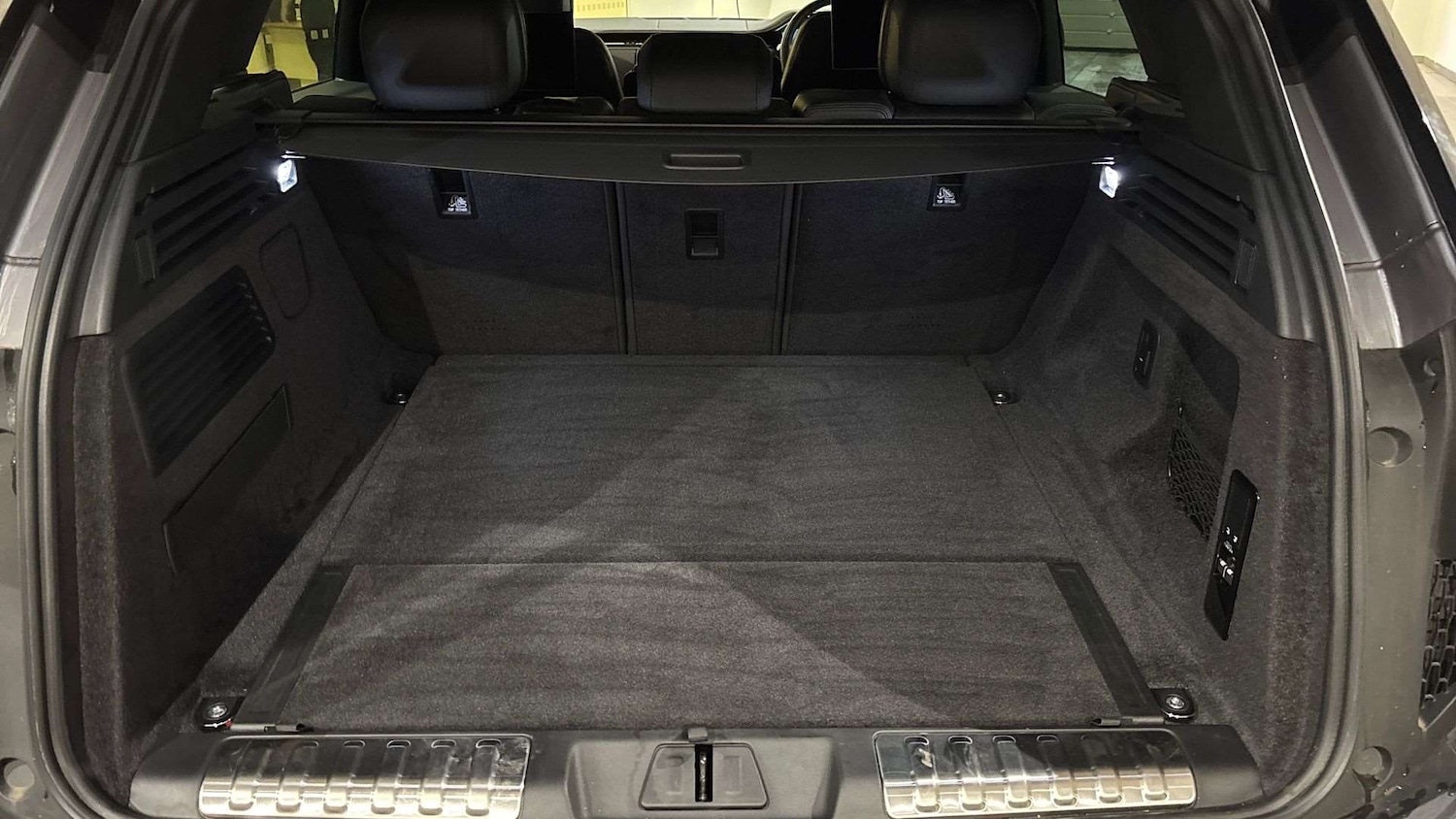 Used Land Rover Range Rover Sport 2024 for sale - 77022192: Photo 10