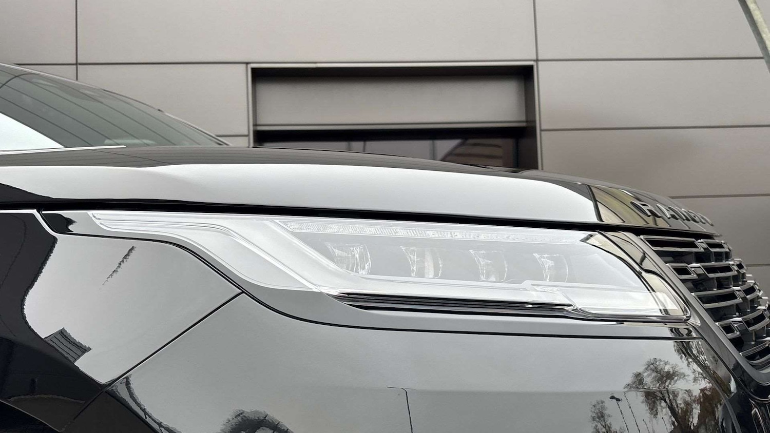 Used Land Rover Range Rover Velar 2024 for sale - 76460391: Photo 17