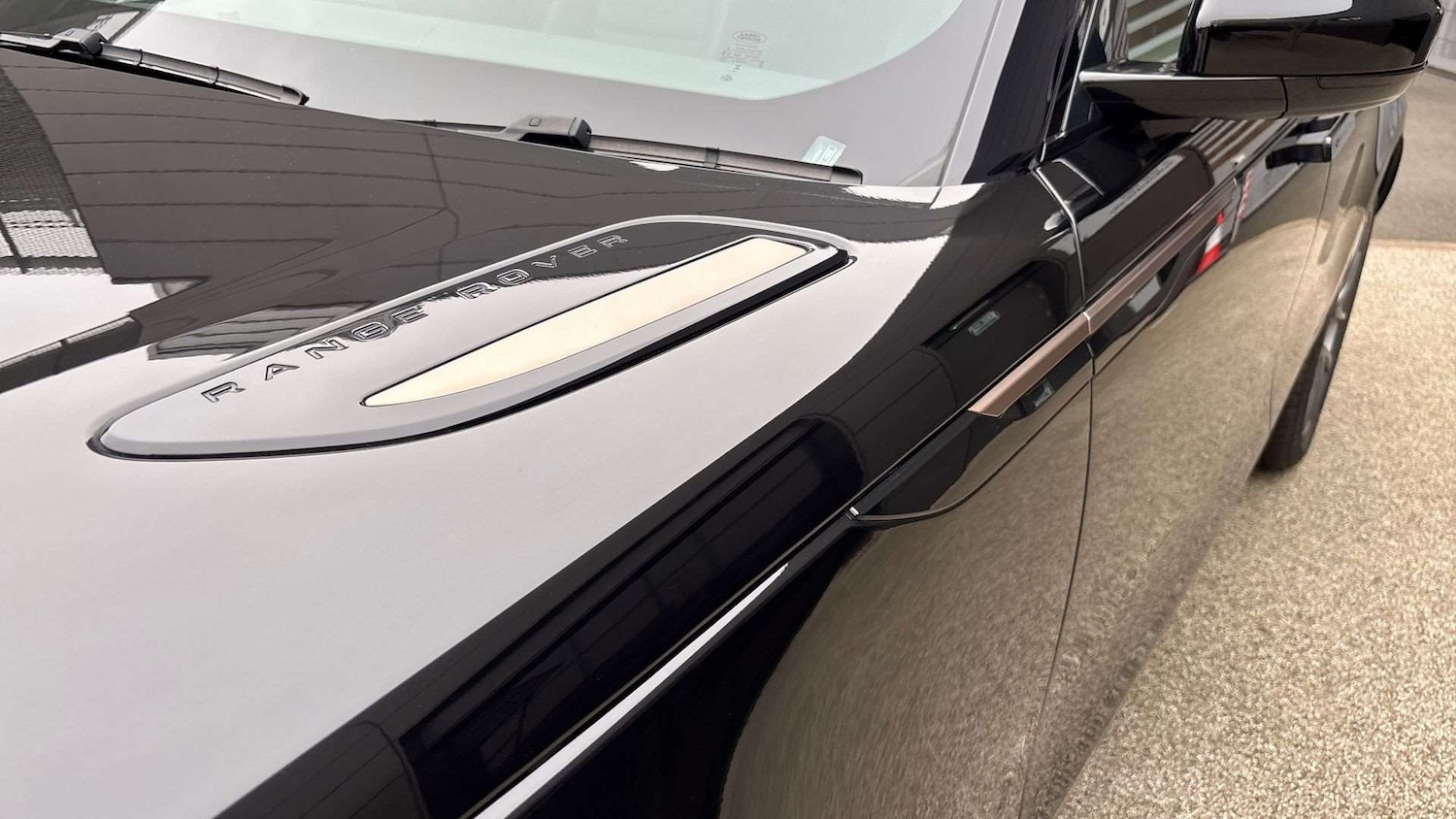 Used Land Rover Range Rover Velar 2024 for sale - 76460391: Photo 20