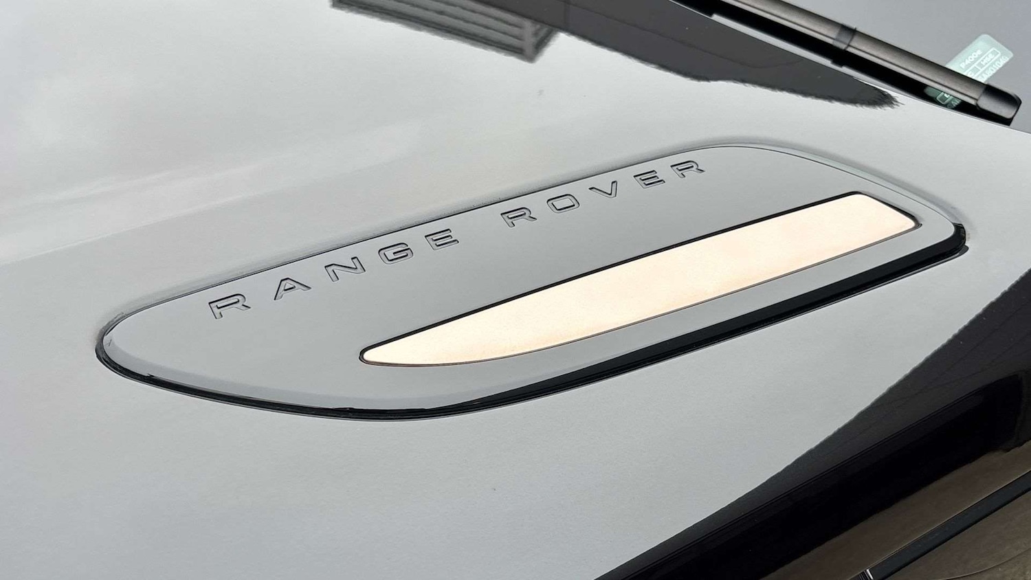 Used Land Rover Range Rover Velar 2024 for sale - 76460391: Photo 28