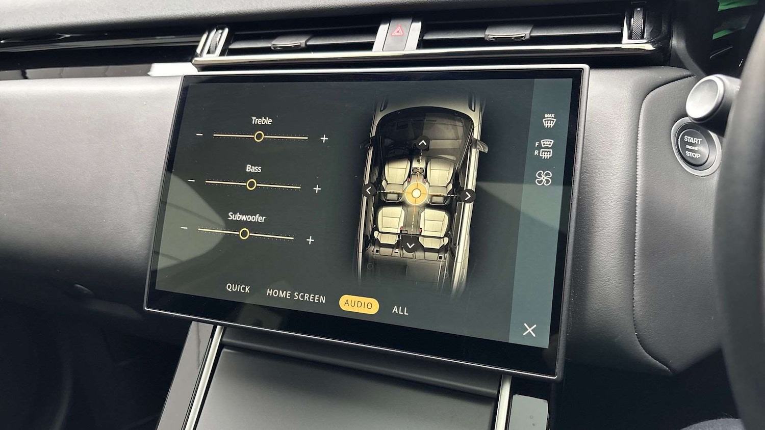 Used Land Rover Range Rover Velar 2024 for sale - 76460391: Photo 32