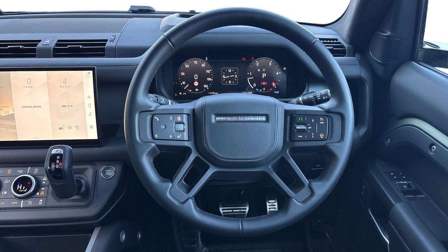 Used Land Rover Defender 2024 for sale - 77000179: Photo 15