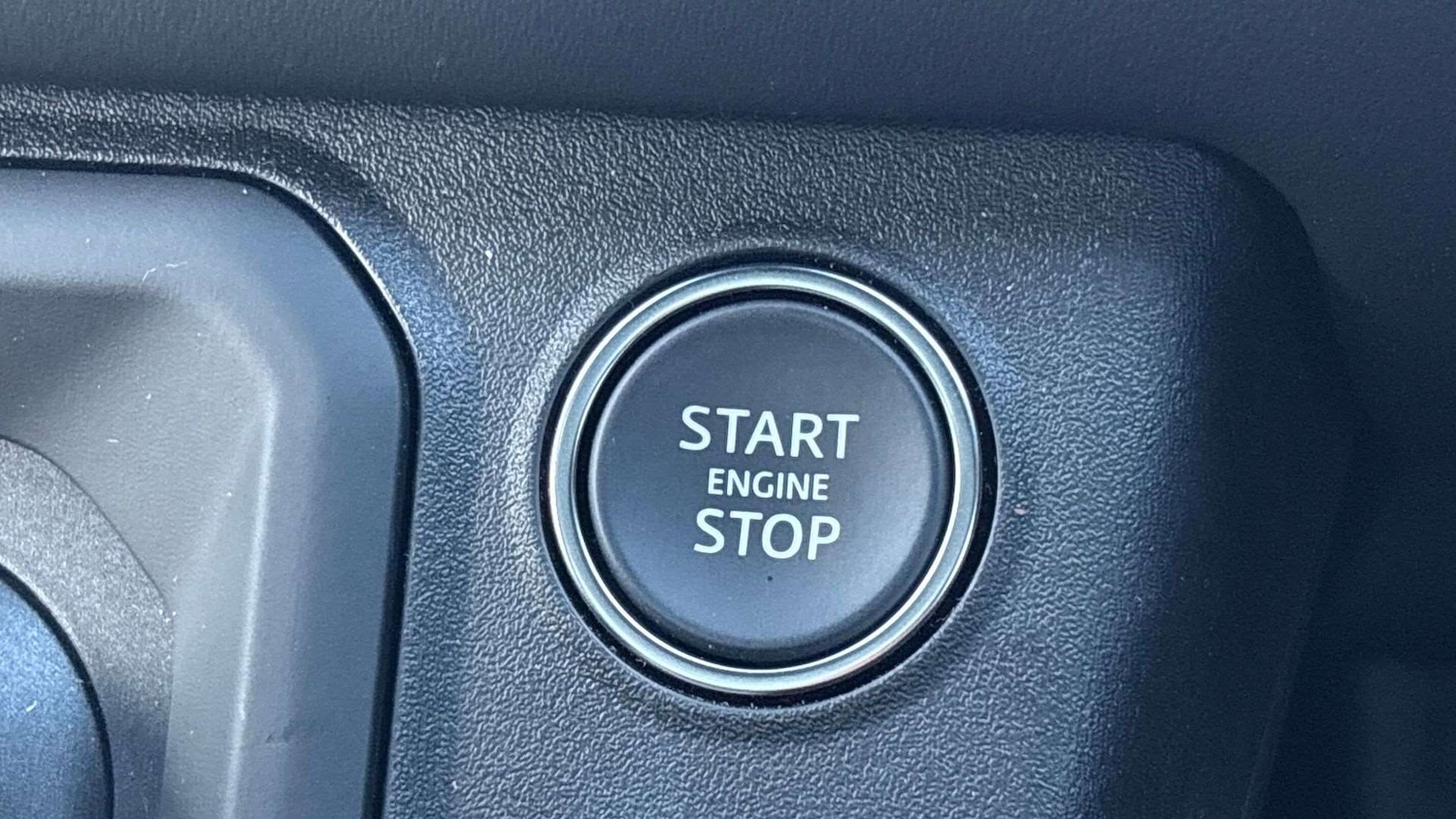 Used Land Rover Defender 2024 for sale - 77000179: Photo 35