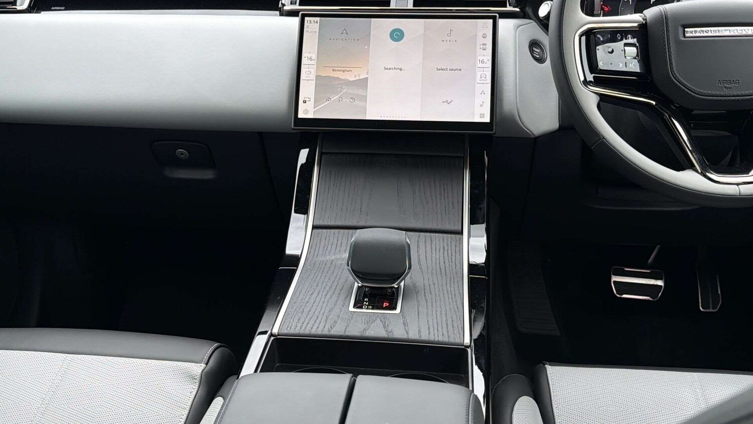 Used Land Rover Range Rover Velar 2026 for sale - 78209229: Photo 14