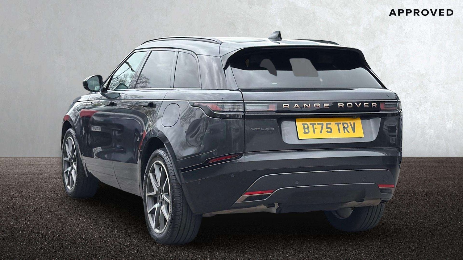 Used Land Rover Range Rover Velar 2026 for sale - 78209229: Photo 2