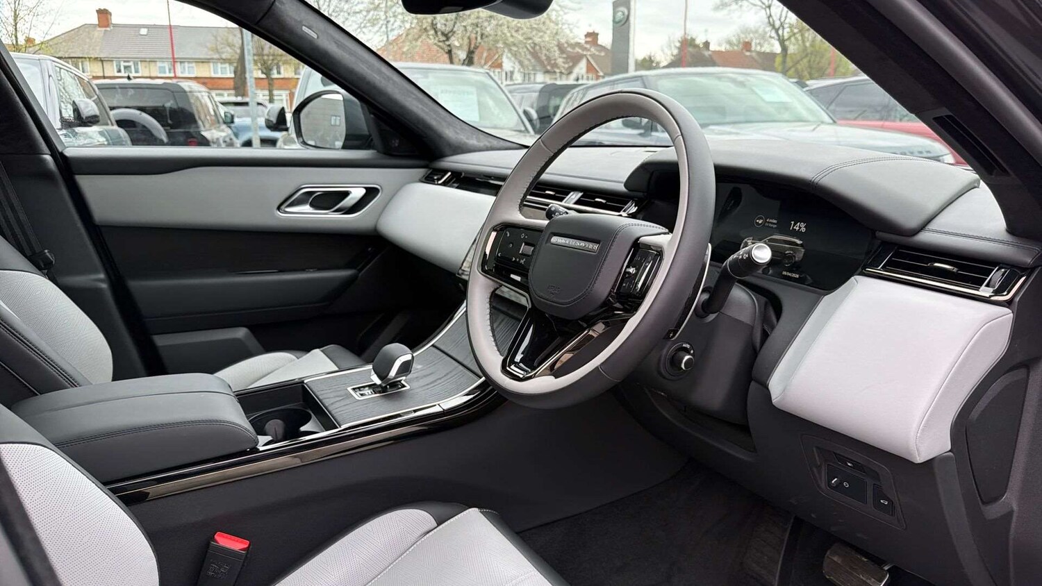 Used Land Rover Range Rover Velar 2026 for sale - 78209229: Photo 31