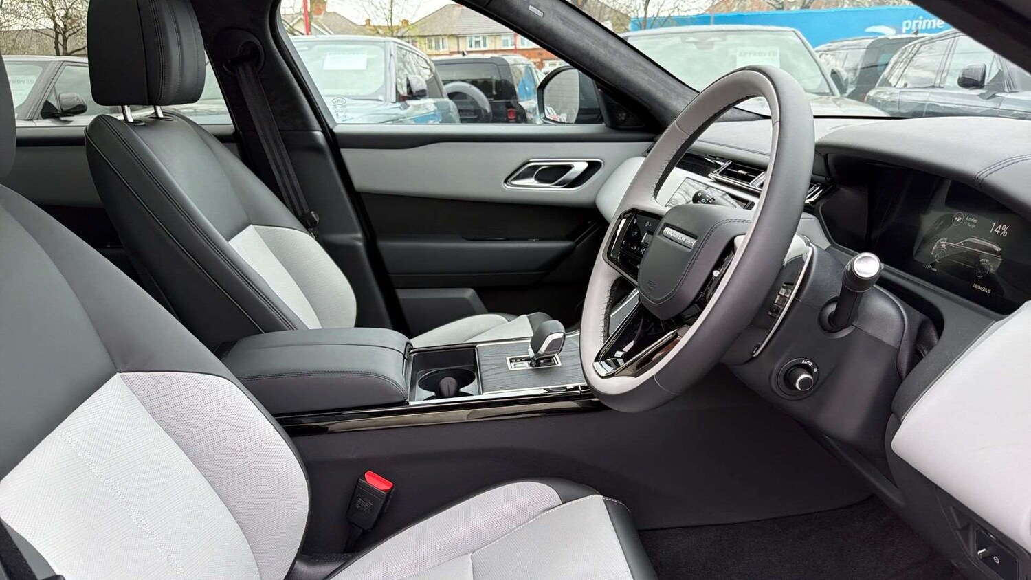 Used Land Rover Range Rover Velar 2026 for sale - 78209229: Photo 32