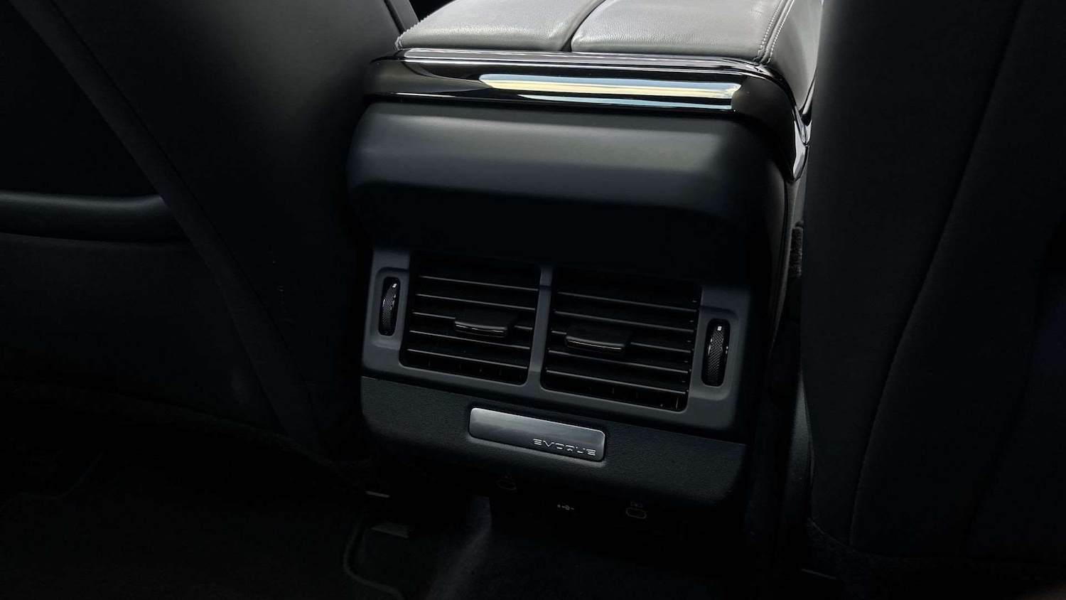 Used Land Rover Range Rover Evoque 2025 for sale - 76889851: Photo 18