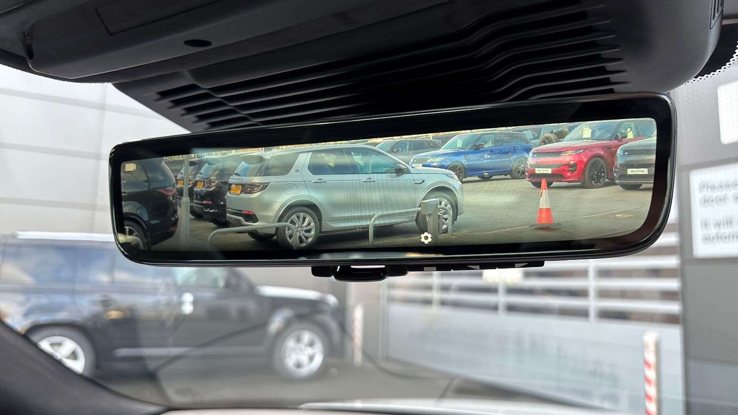 Used Land Rover Range Rover Evoque 2025 for sale - 76889851: Photo 29