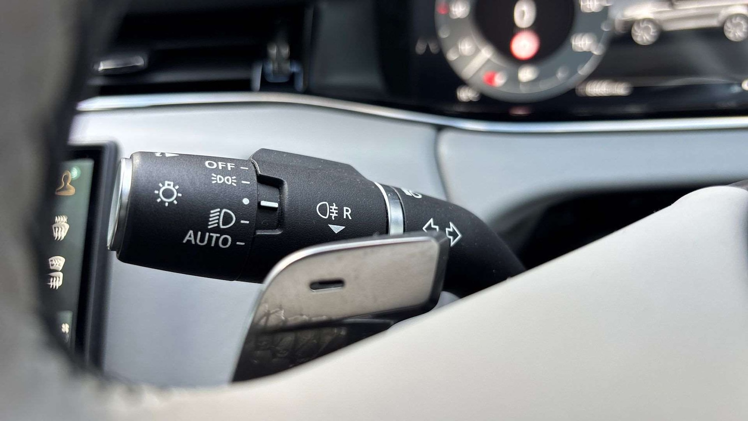 Used Land Rover Range Rover Evoque 2025 for sale - 76889851: Photo 34