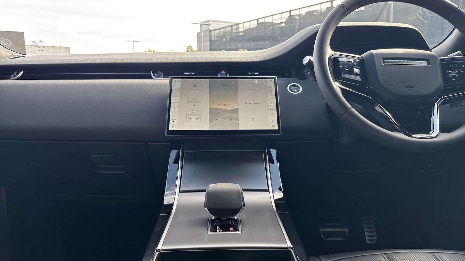 Used Land Rover Range Rover Evoque 2025 for sale - 76460232: Photo 14