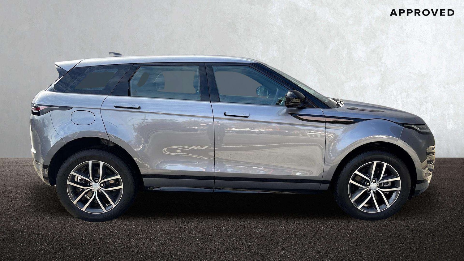 Used Land Rover Range Rover Evoque 2025 for sale - 76460232: Photo 5