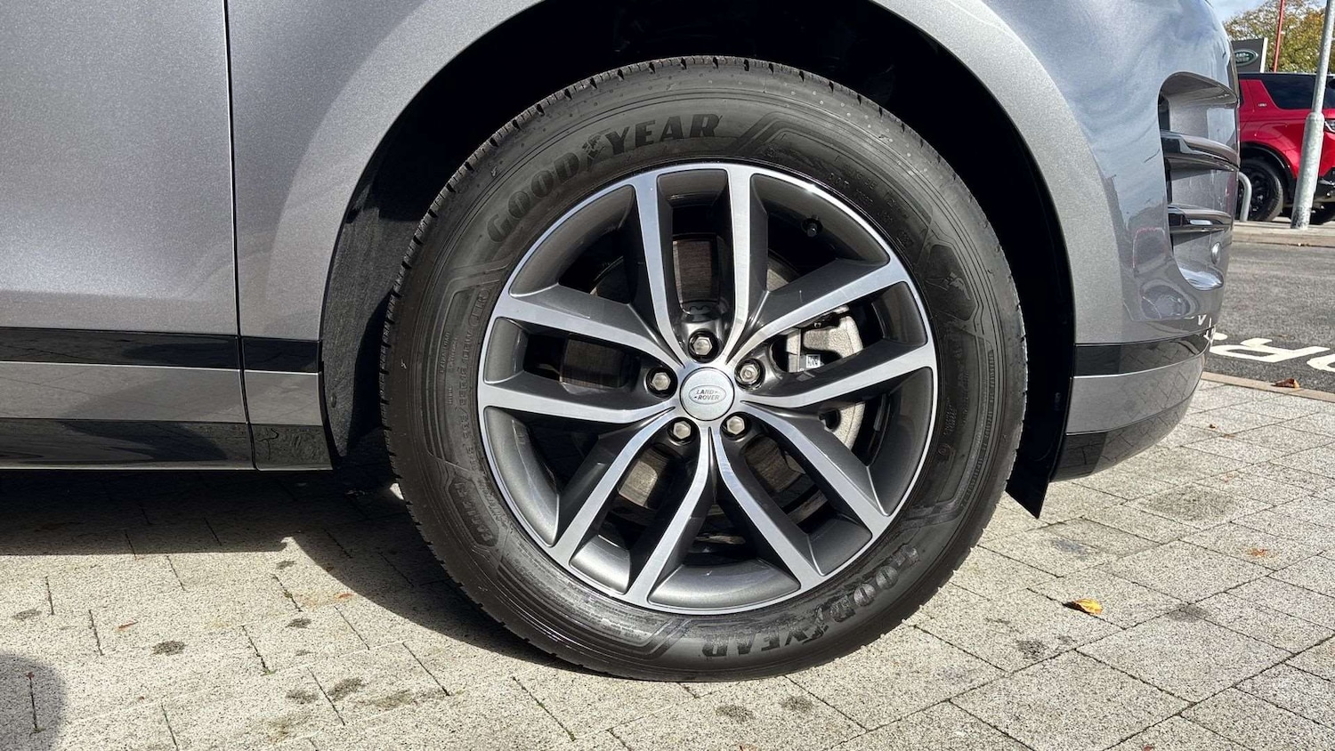 Used Land Rover Range Rover Evoque 2025 for sale - 76460232: Photo 8