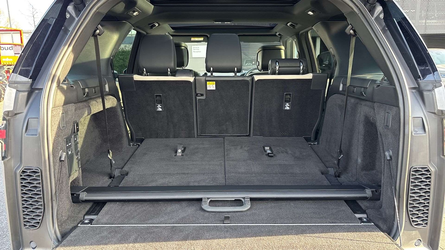 Used Land Rover Discovery 2024 for sale - 76851588: Photo 10