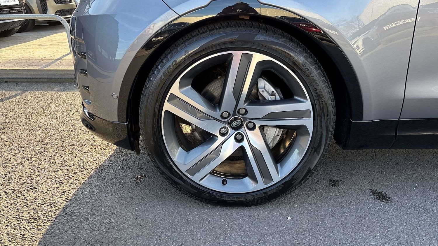 Used Land Rover Discovery 2024 for sale - 76851588: Photo 27